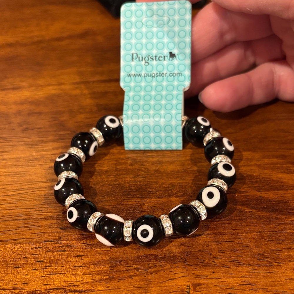 Pugster Black and White Bead Bracelet with Silver Accents
